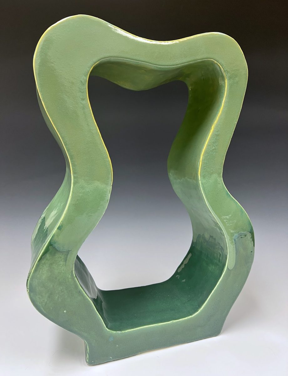 "Jade Echo"
Ceramics & Glass by Virginia Ladeira